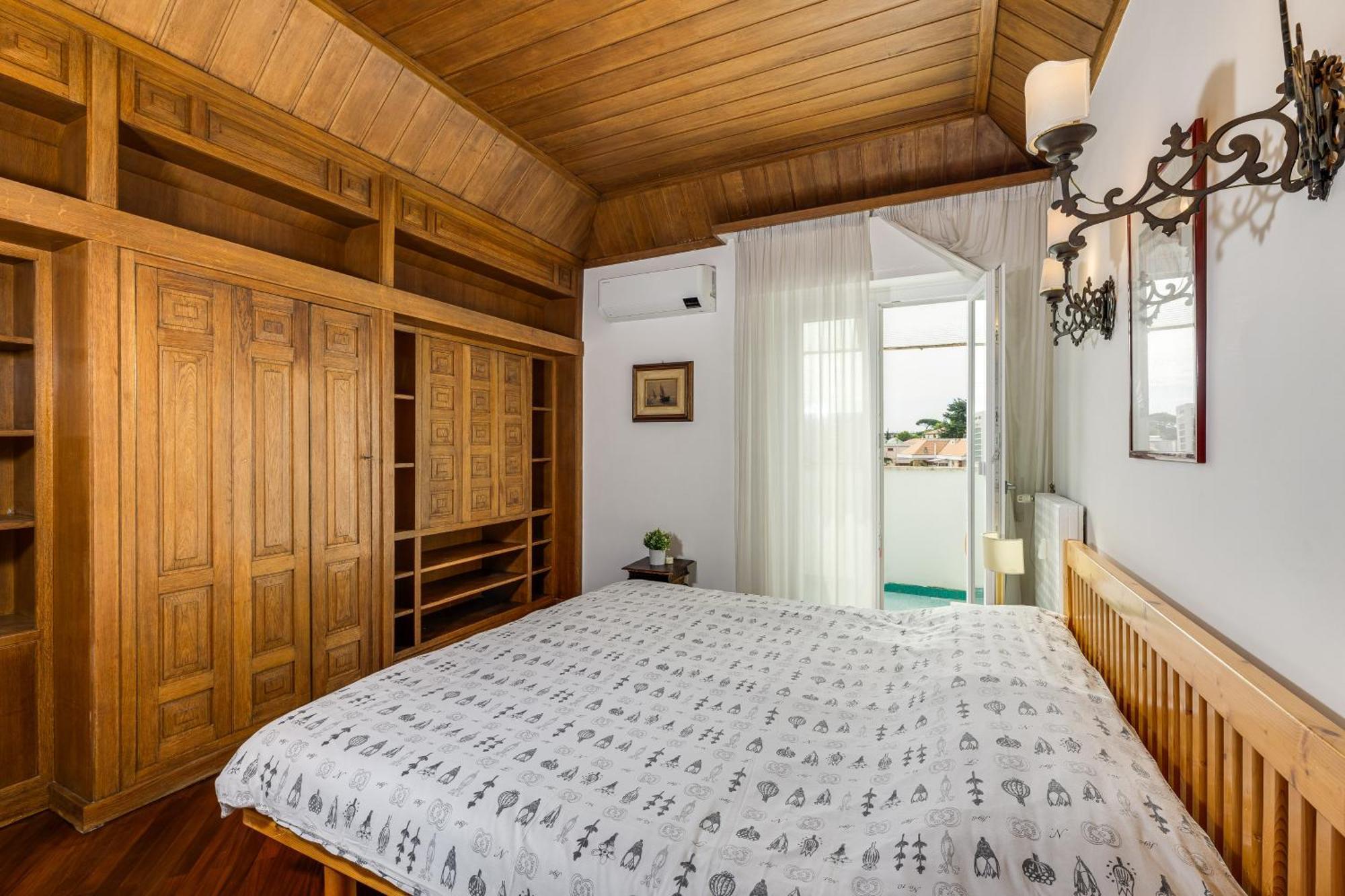Elegante 130mq In Stile Classico Apartamento *