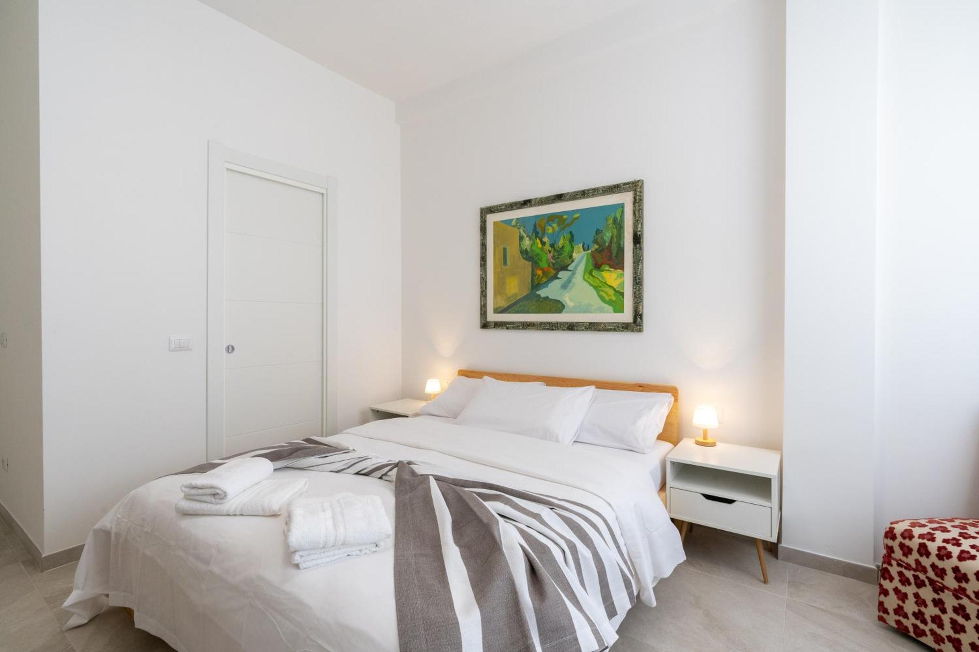 Luxury - Colosseo 10 Min * Roma
