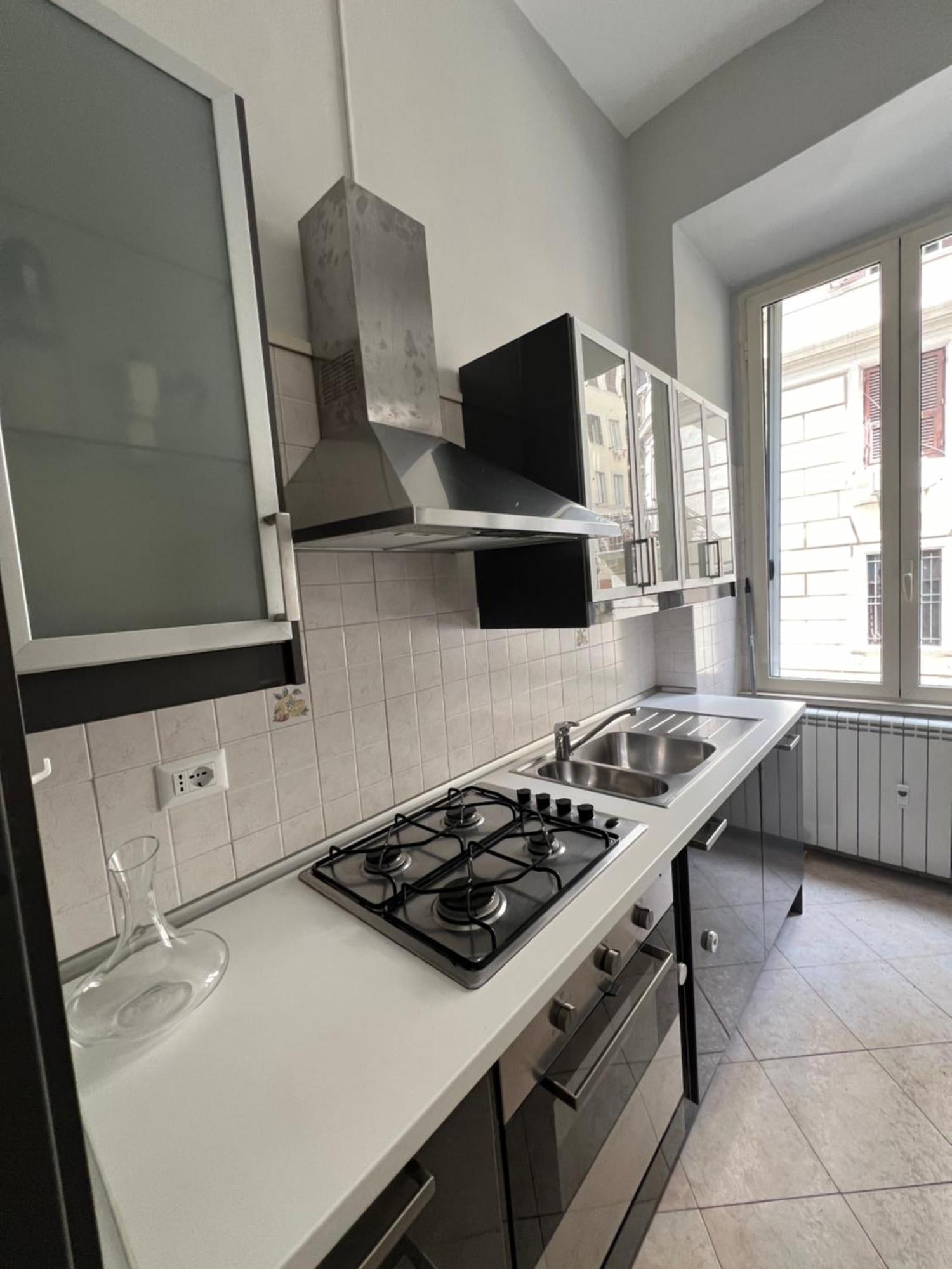 Apartment Savoia Design With Terrace - Center Rom