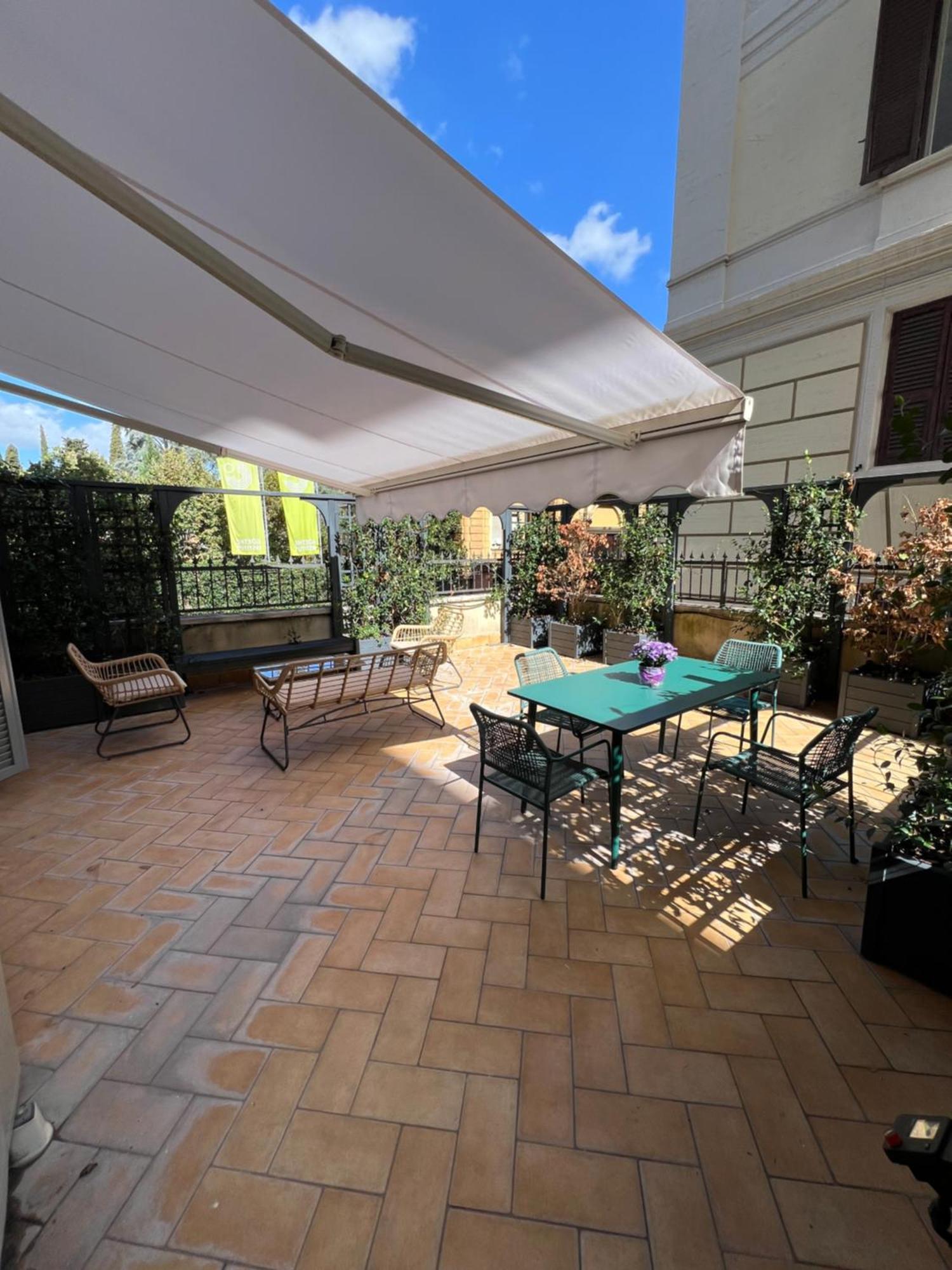 Savoia Design With Terrace - Center Rom