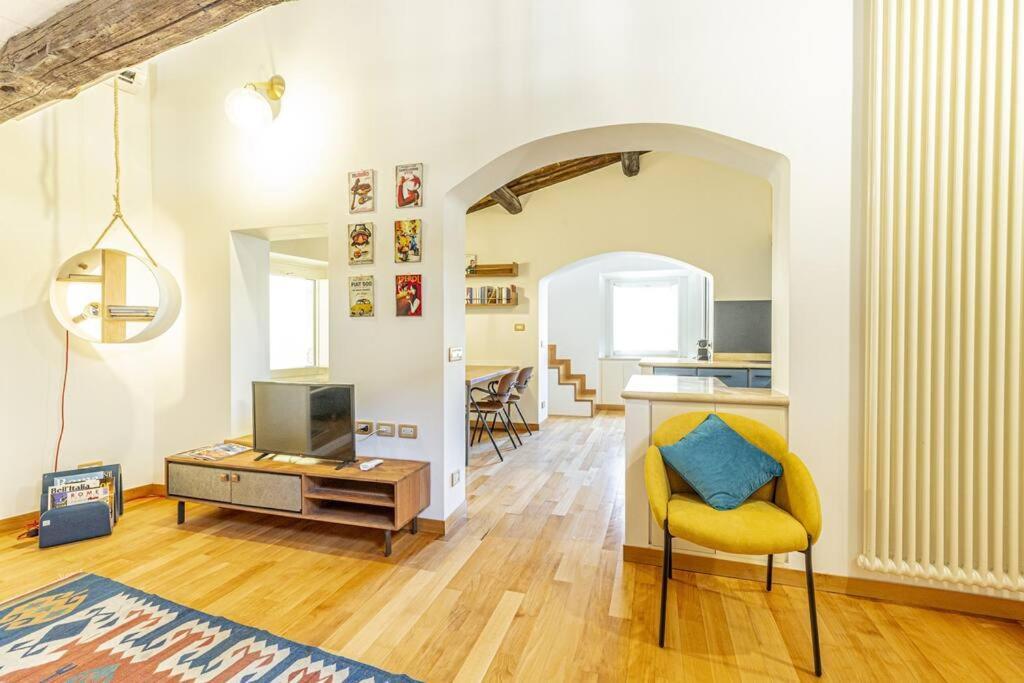 Leilighet Monti - Stunning Loft In The Heart Of Rome's Monti *