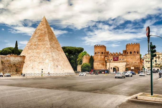 Double Next To Lungotevere Guest house Rome