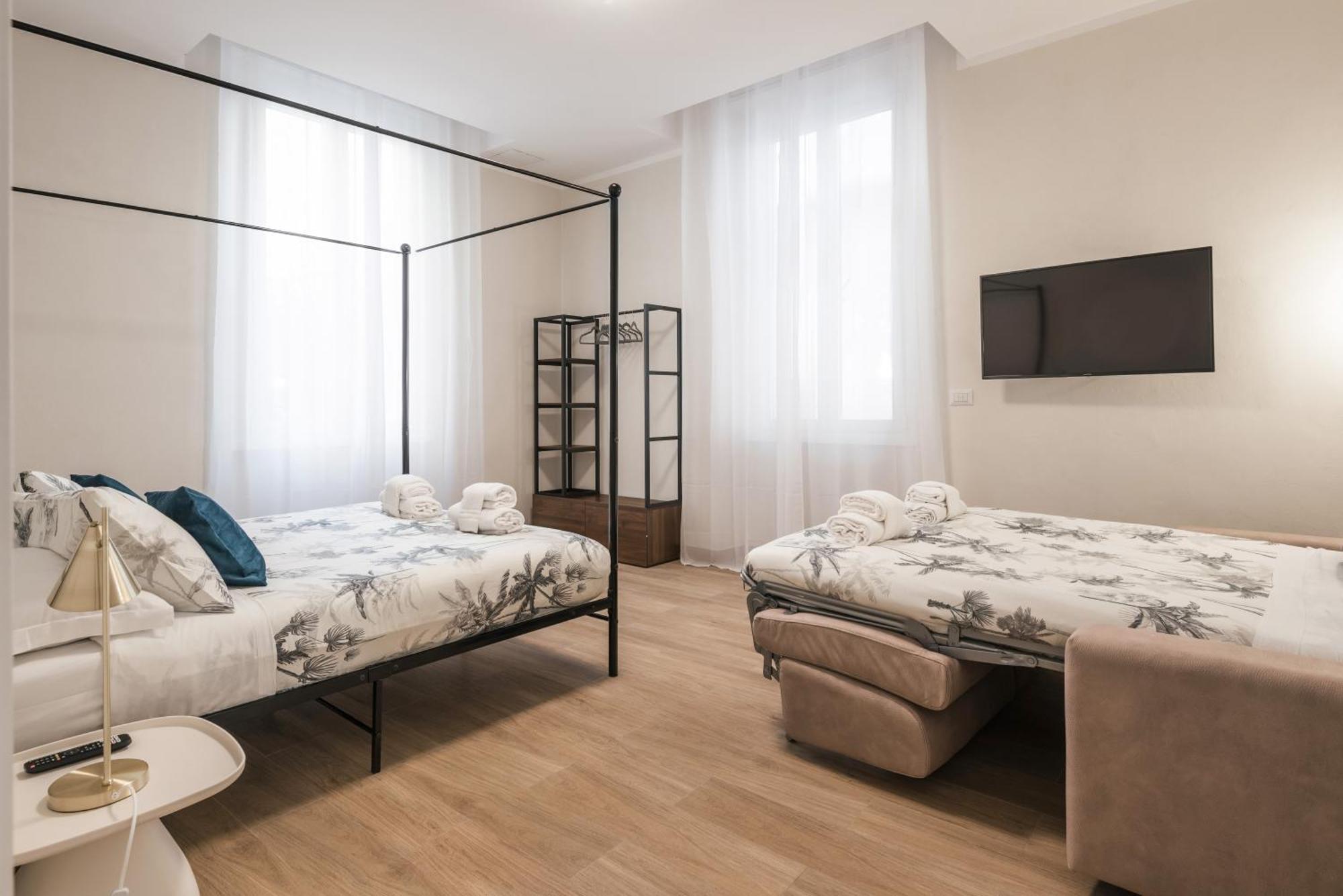C1 Class Apartments, 2 Delux, Max 6 Persone Distante 15 Minuti A Piedi Da Fontana Di Trevi Apartment