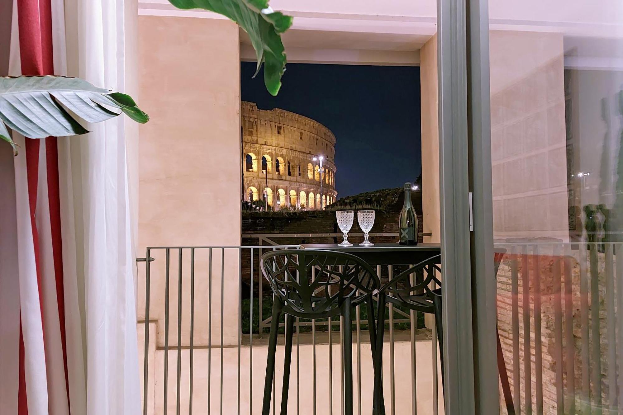Luxury Domus 2 Apartment