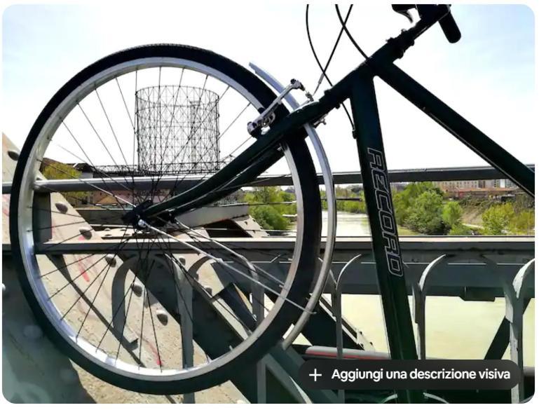 Acomodação com café da manhã  Bed Bike Breakfast Al Centro Di *