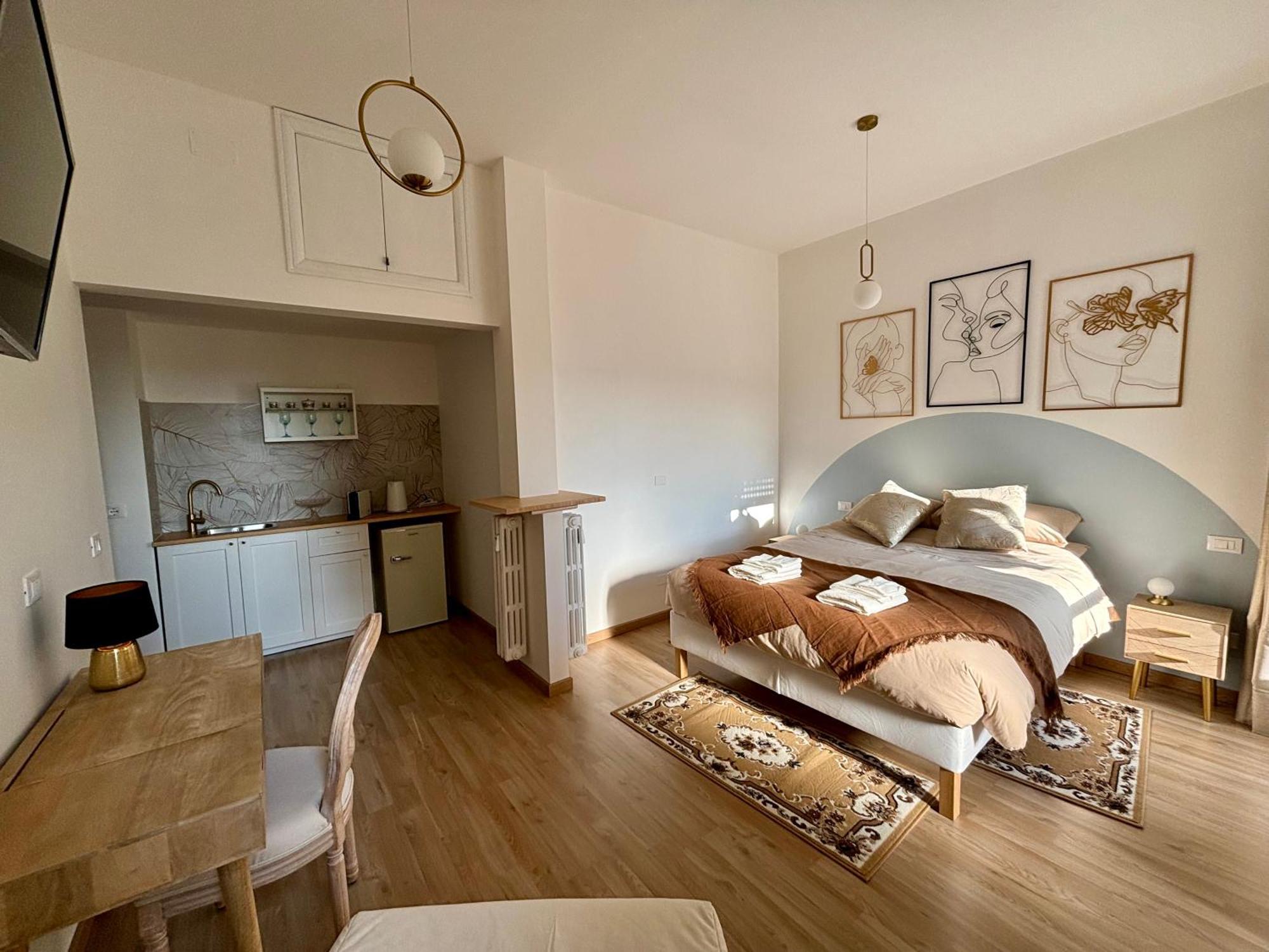 Affittacamere Living Flaminio - Ad Uso Turistico