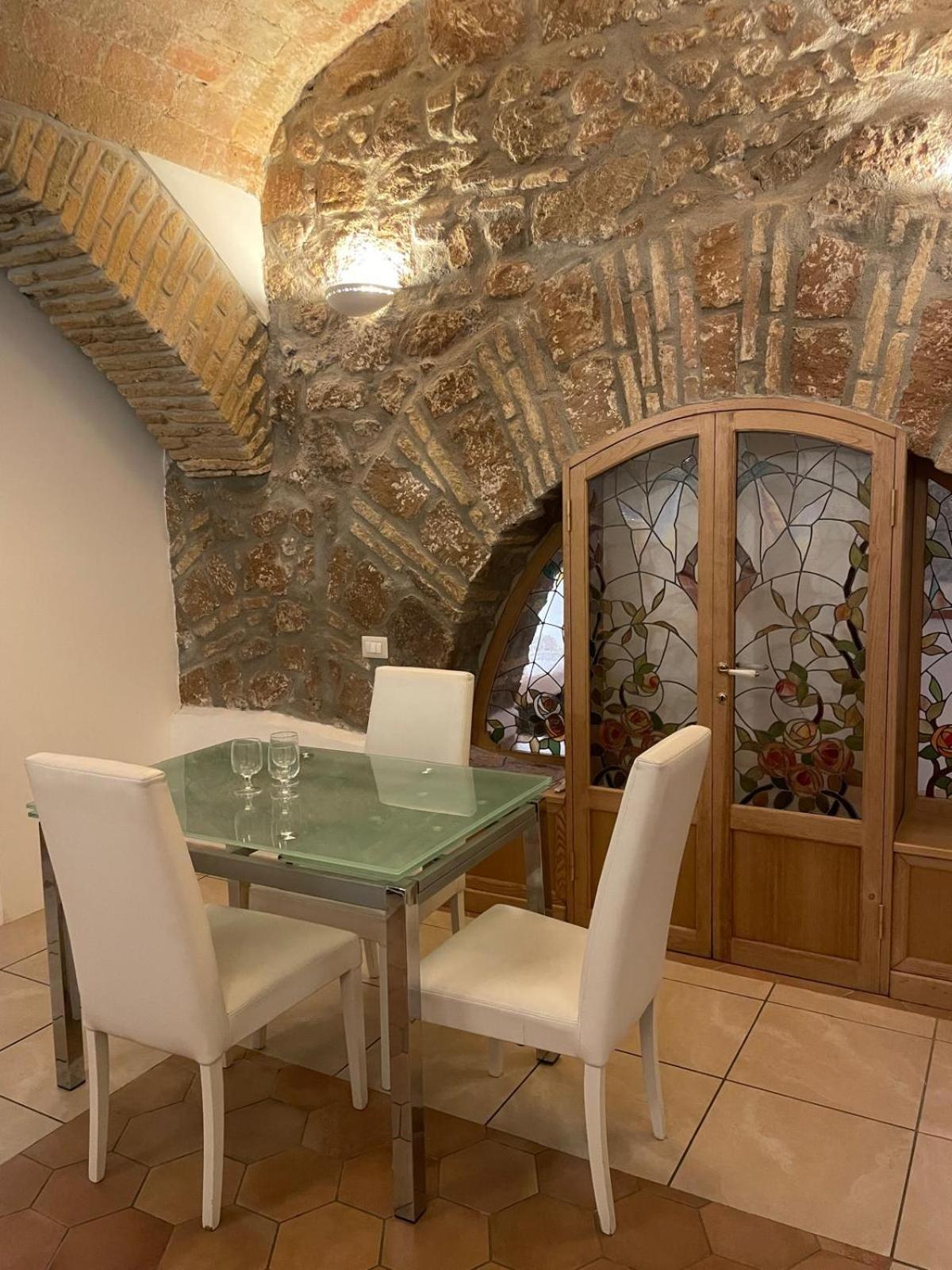 Casa de hóspedes Times Experience In Monti Area