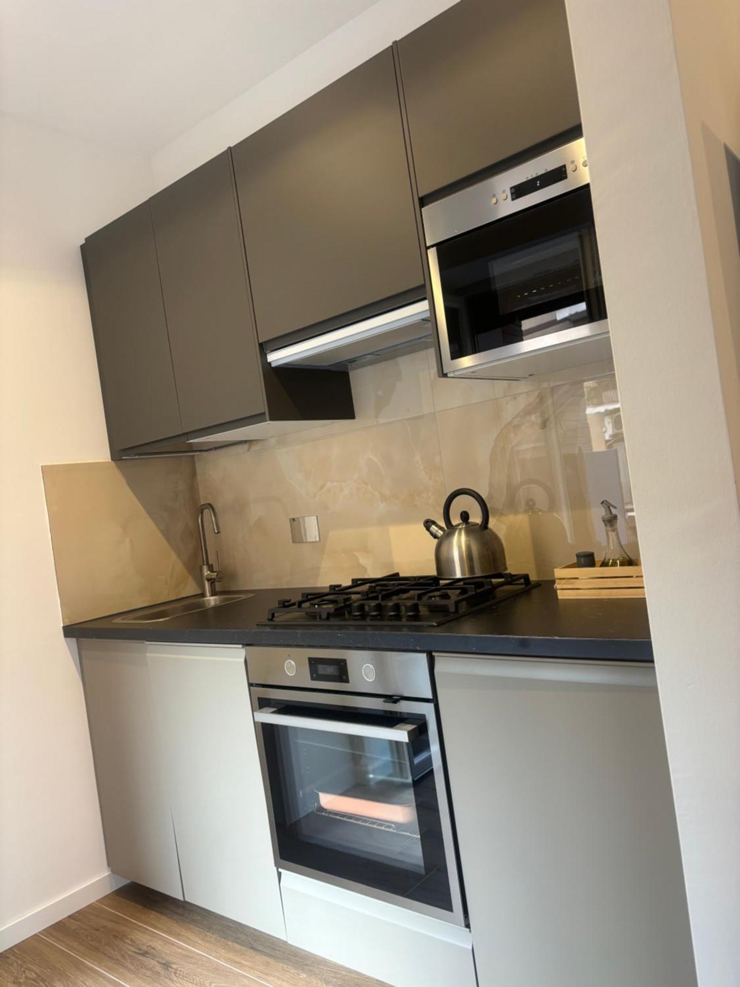 Apartamento My Rhome 1 *
