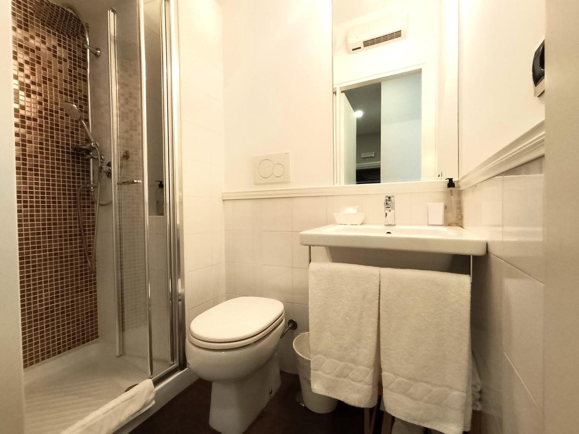 Cavour 278 Gjestgiverier 2*