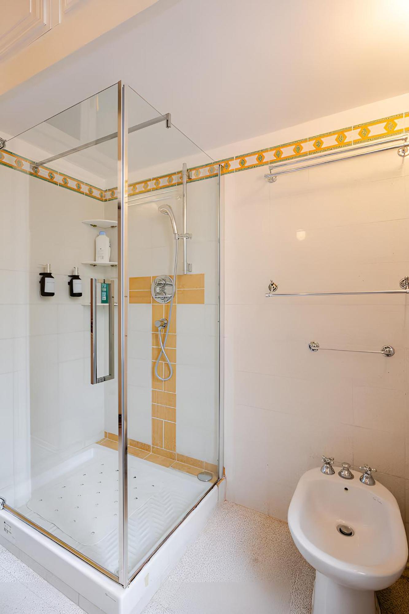 Apartment S.pietro Elvira's Retro Rome