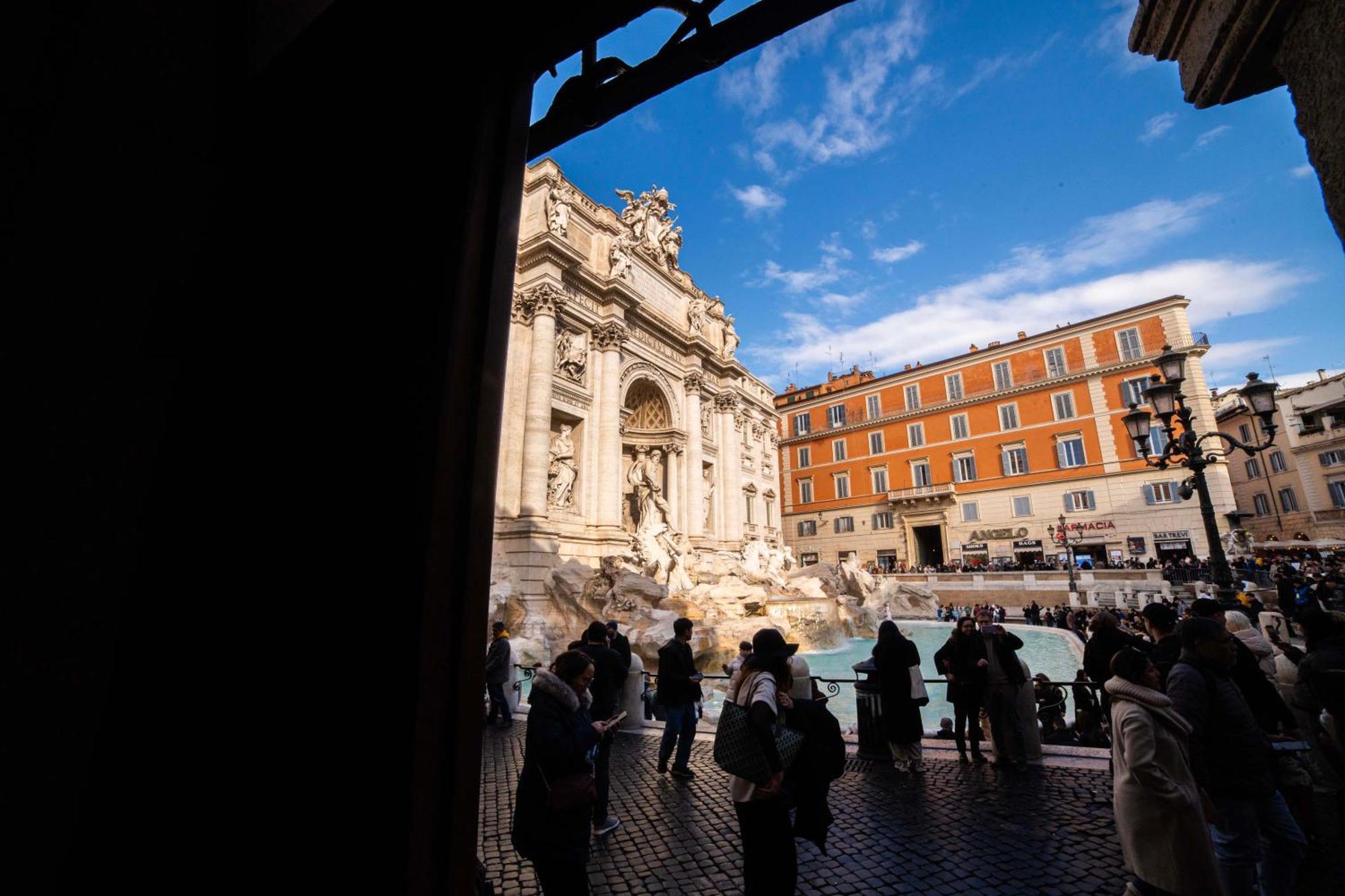 Fontana Di Trevi Sweet