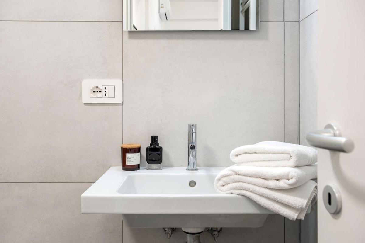 Apartamento Urban Oasis With Balcony And Free Private Parking
