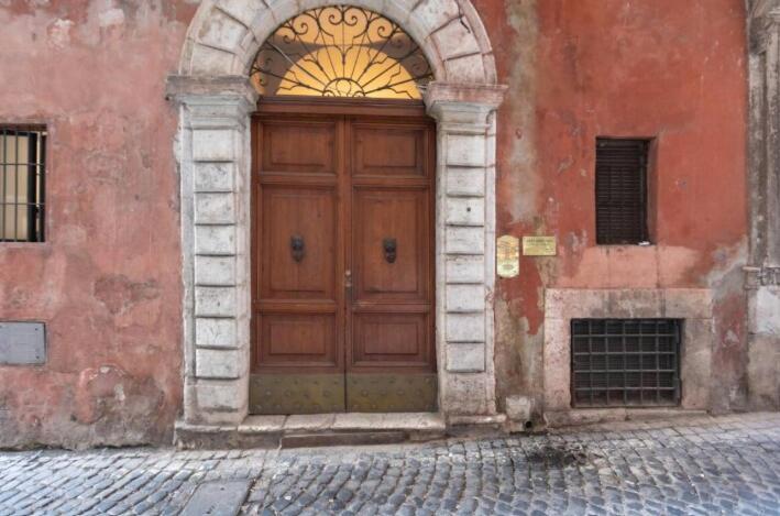 Heritage- Pantheon- Up To 6 Guests *