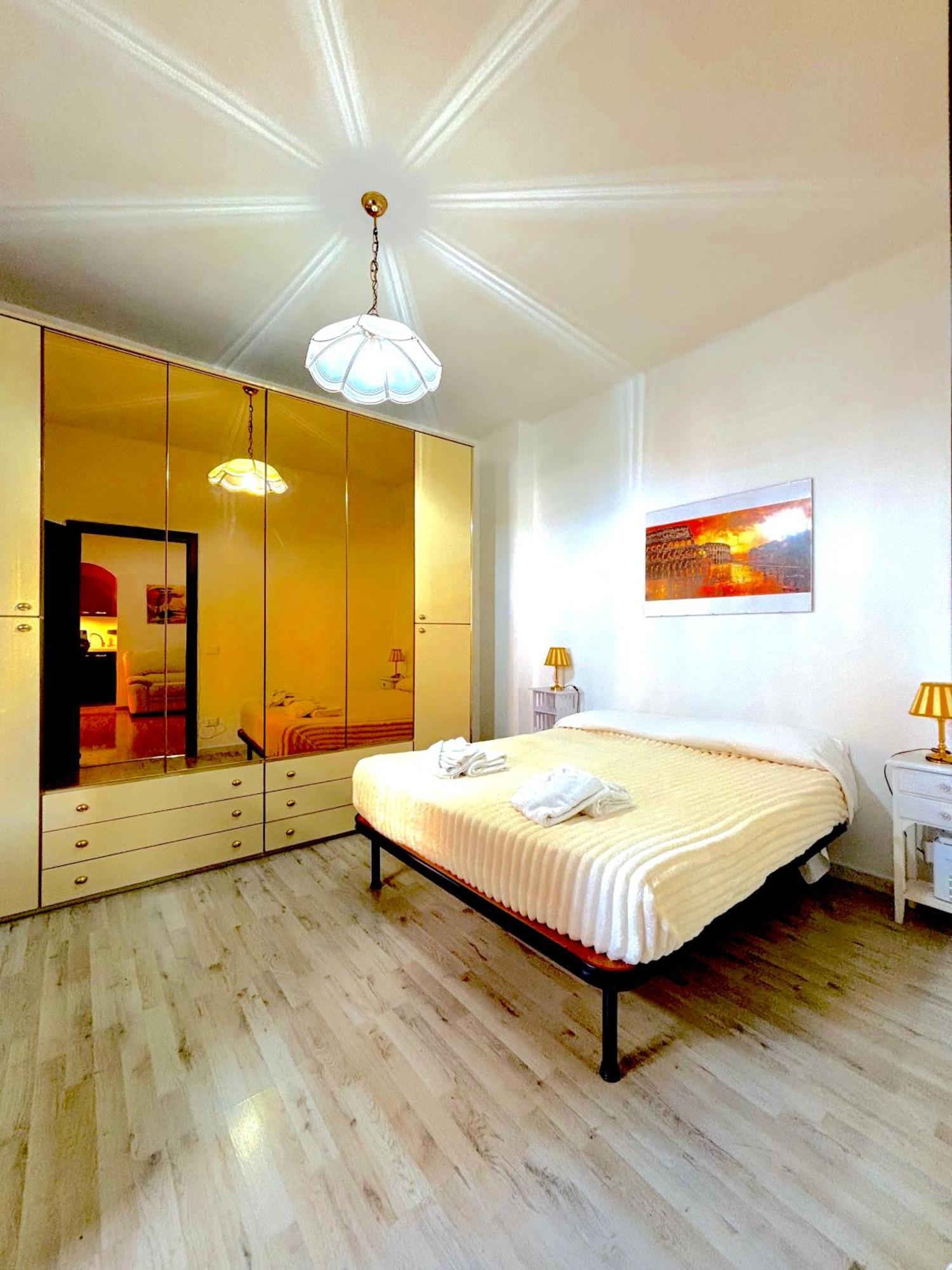 Gecko, Cozy At 5min From Metro, Bus, Tram Appartamento Roma