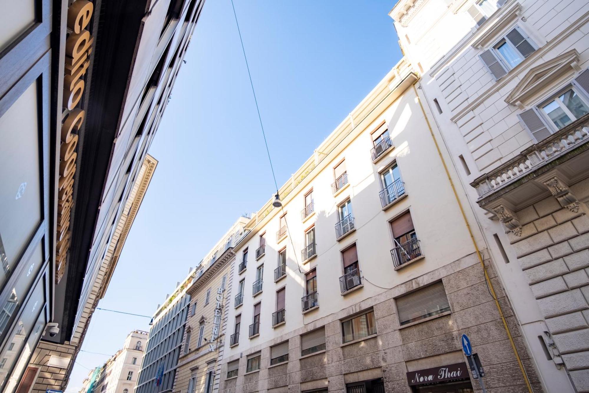 Elegantis Penthouse In The Heart Of With Private Terrace And View * Roma
