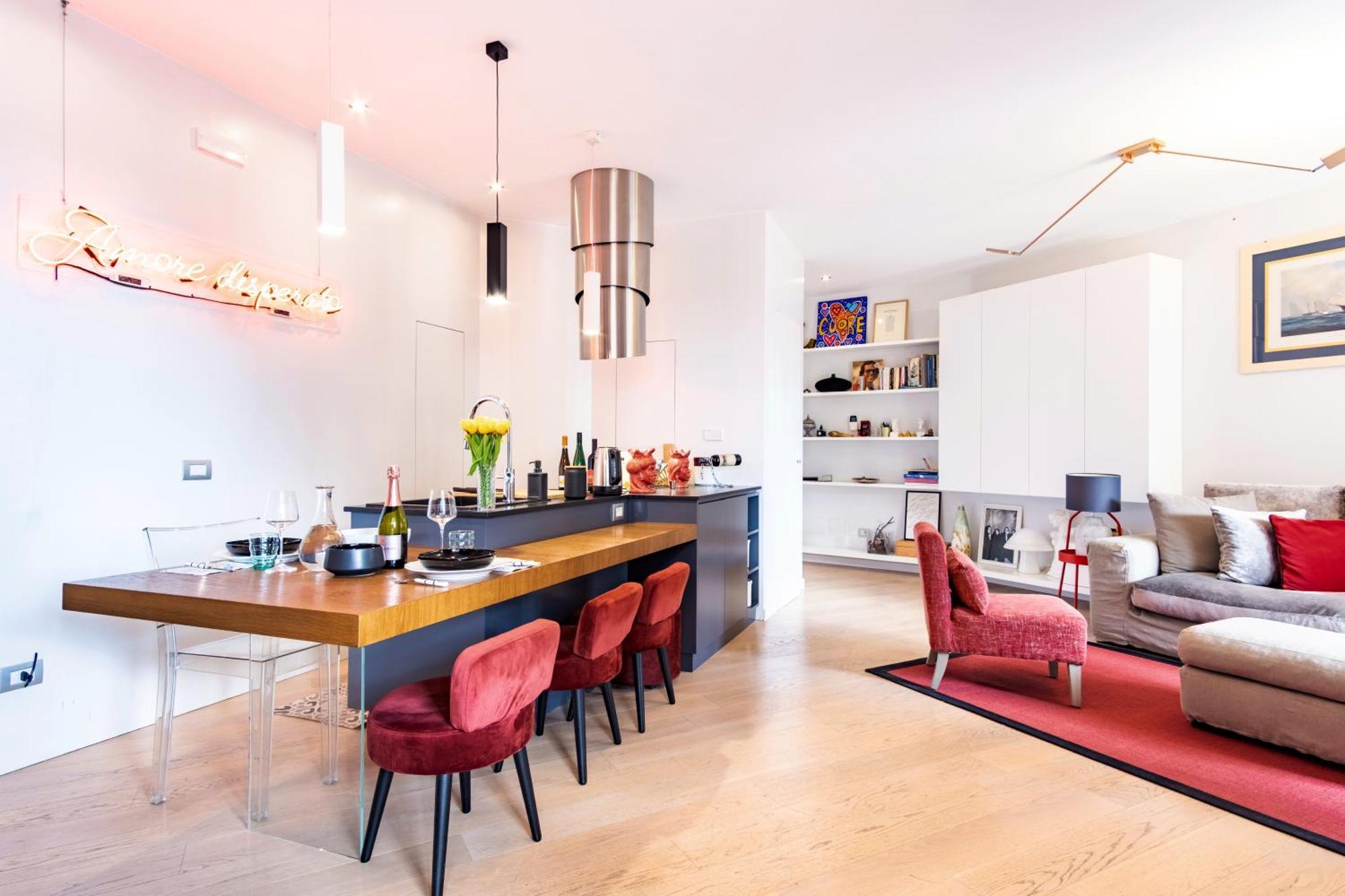 Elegantis Penthouse In The Heart Of With Private Terrace And View Appartamento *