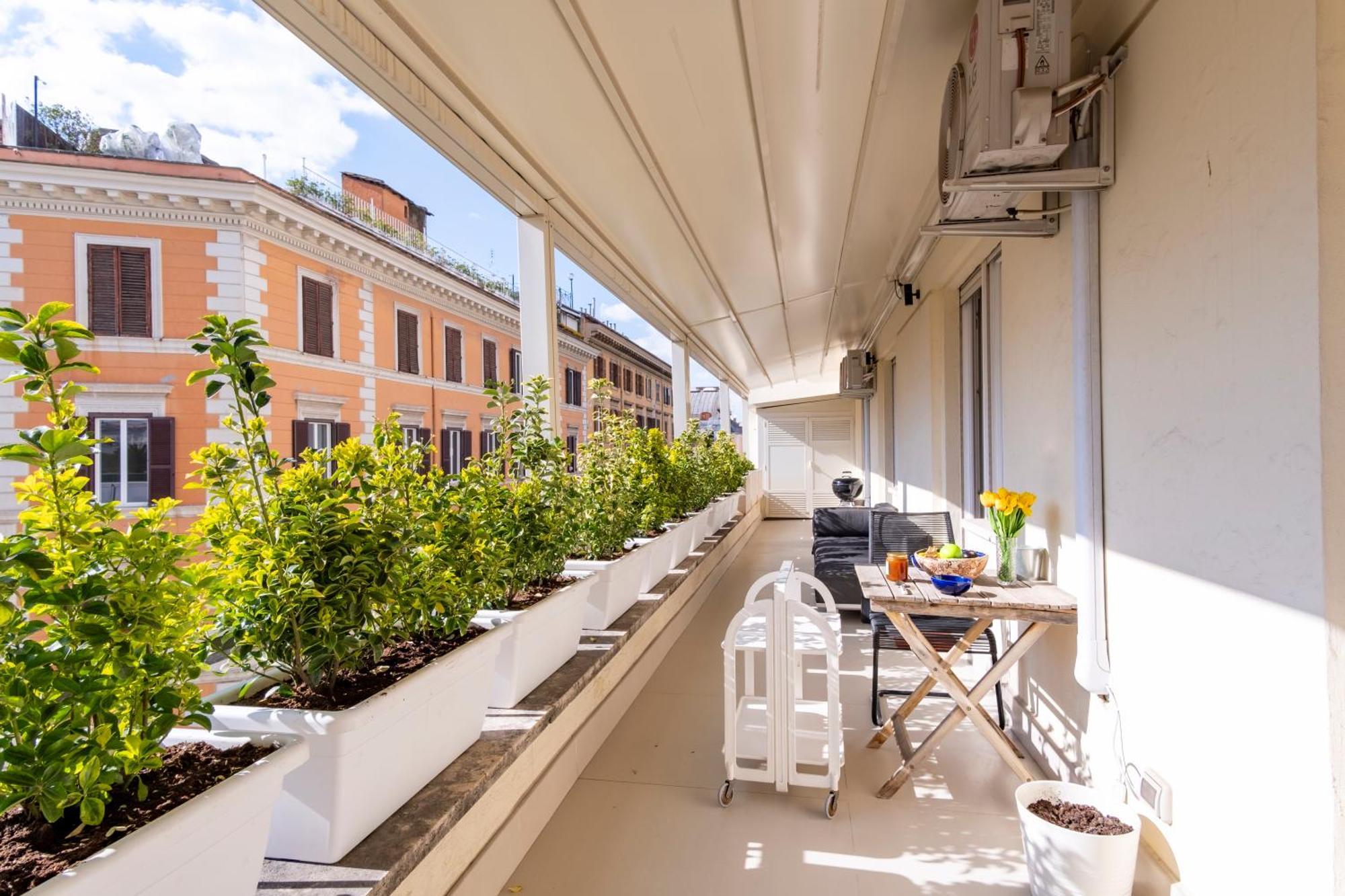 Elegantis Penthouse In The Heart Of With Private Terrace And View