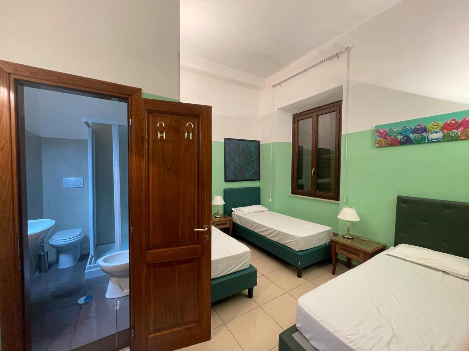 Guest house San Lorenzo One Rome
