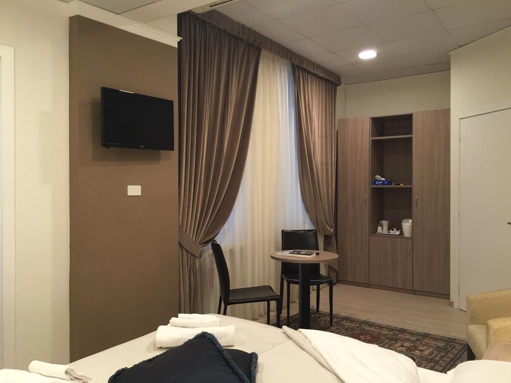 Le Vibrazioni Bed & Breakfast *