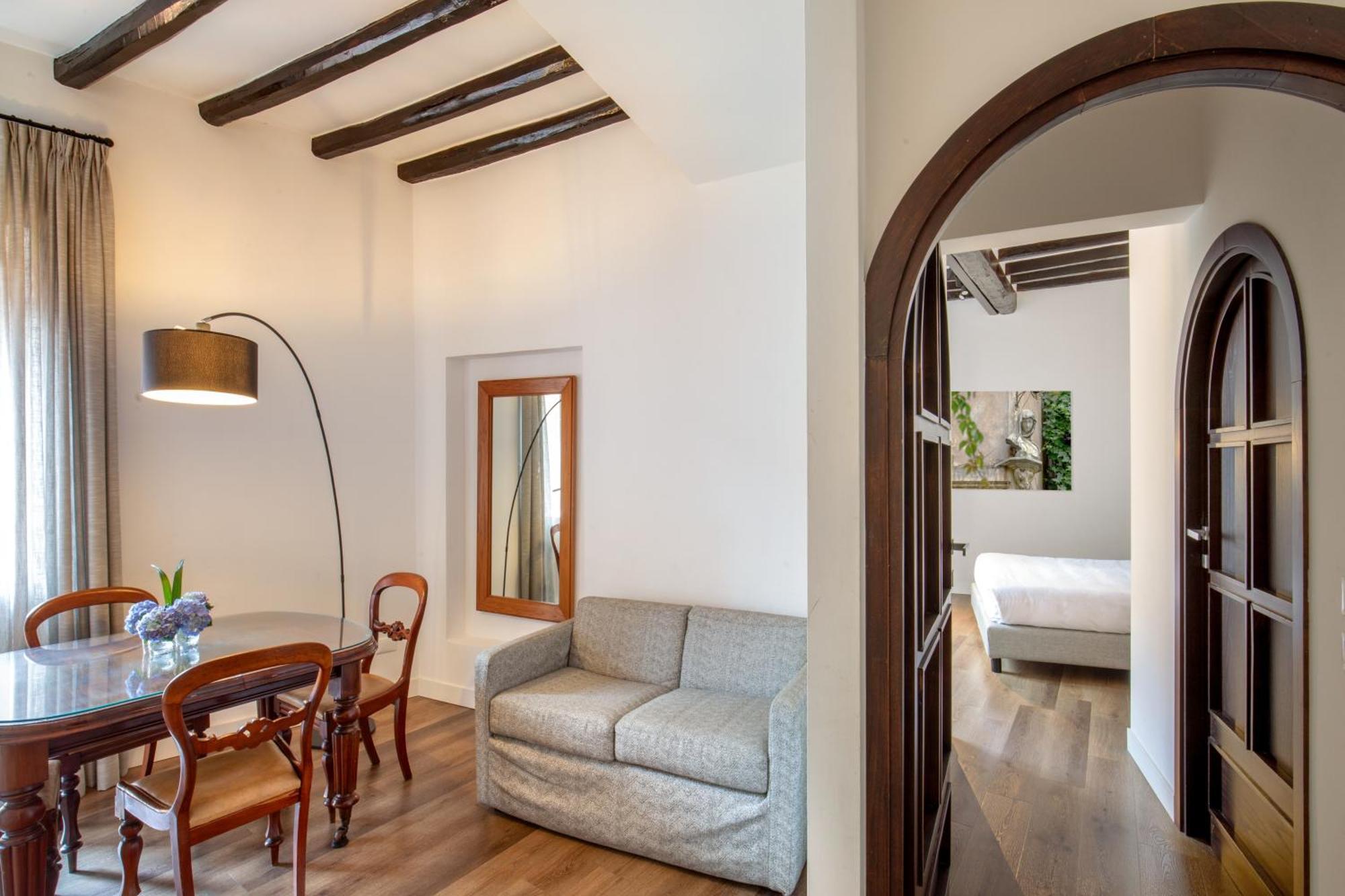 Boutique Campo De' Fiori 3*