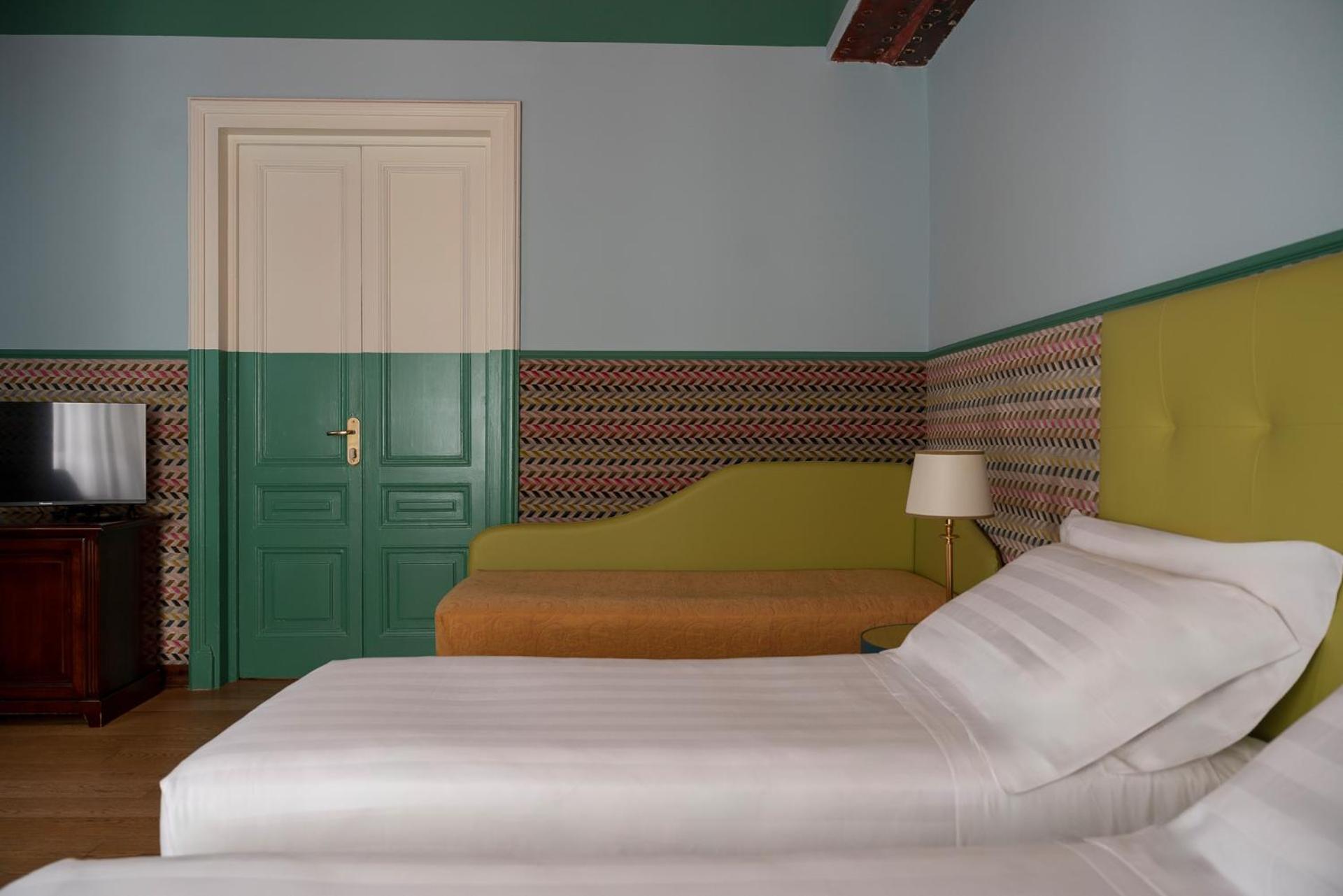 Hotel Oceania