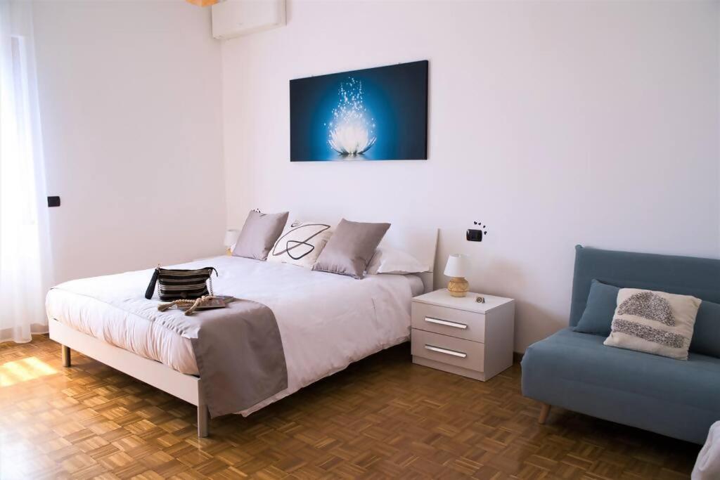 Sun & Moon Family Free Parking Apartment Rom