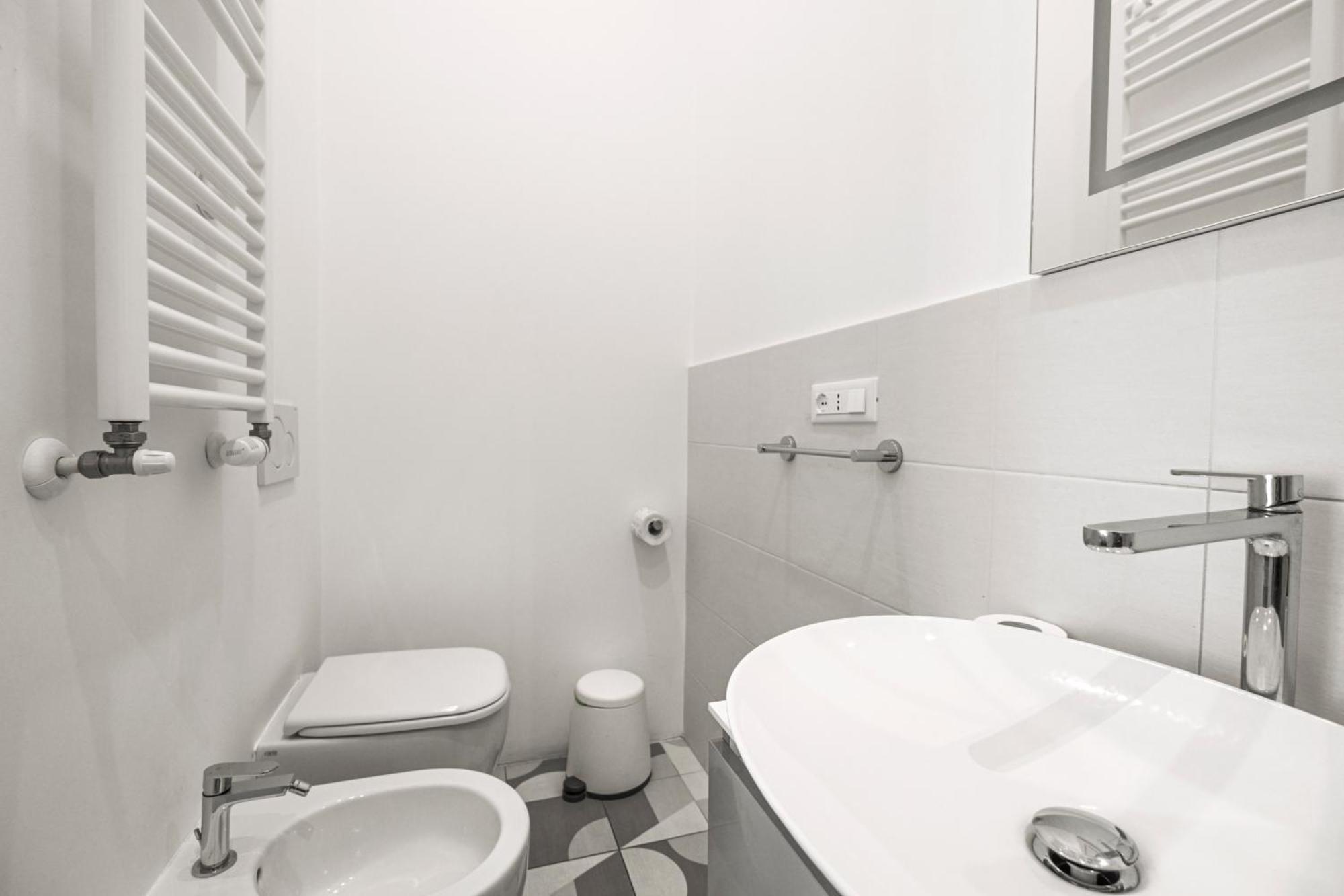 Stylish 1Br, 2Bath Apartment Castel Sant'Angelo 6A Rome