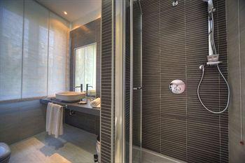 Point Hotel 3*