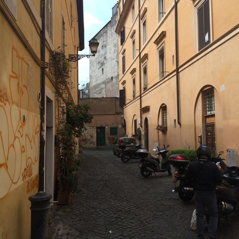 Casa Tua A Monti * Roma