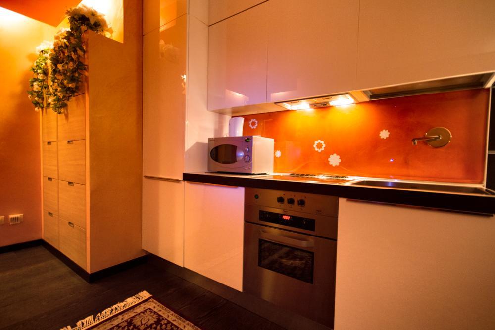 Apartment Holiday Magenta *