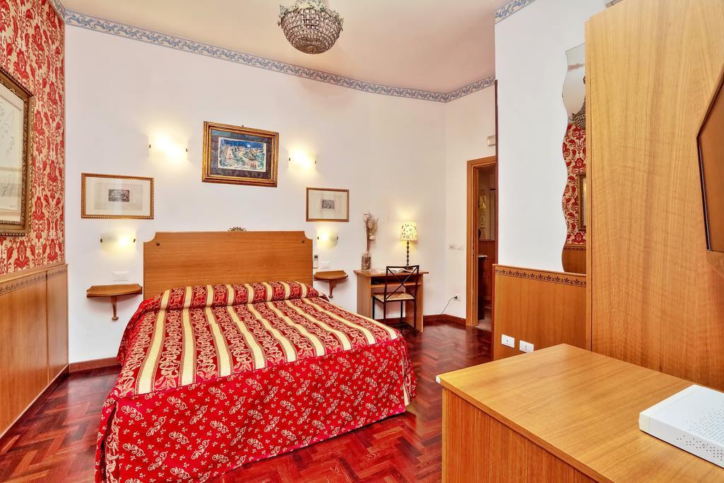 Casa de hóspedes Sonnino 2*
