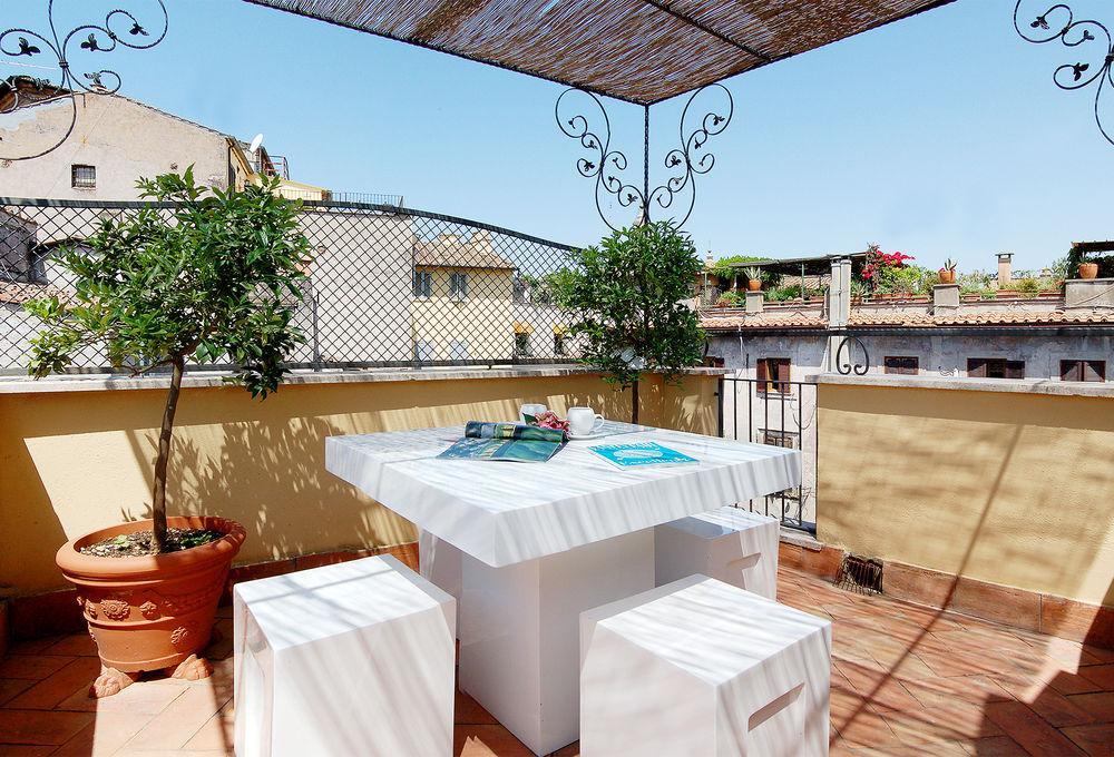 Navona Luxury 2* Rom