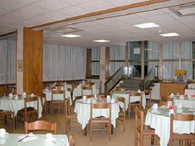 Caravel Hotel 4*