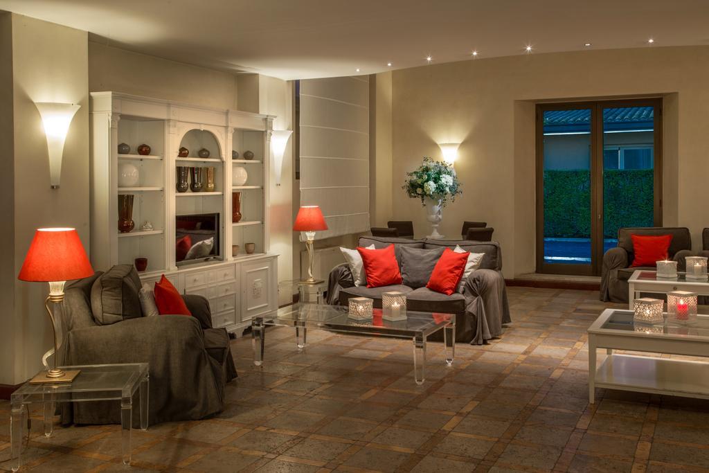Piccolo Borgo Hotel 3*