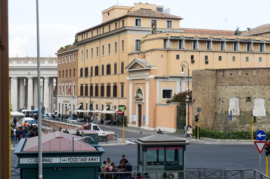 Holiday home Holiday House Fornaci Rome
