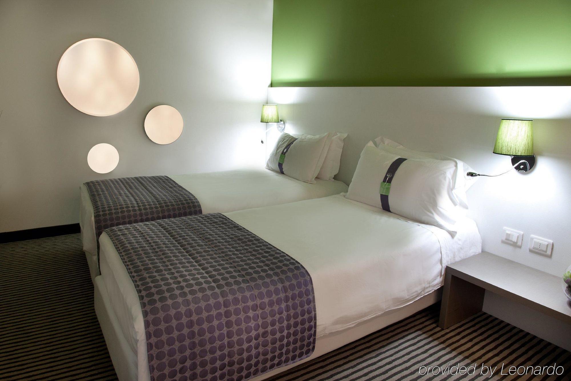 Pisana Hotel 4*
