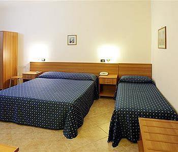 Hotell Ascot 2*