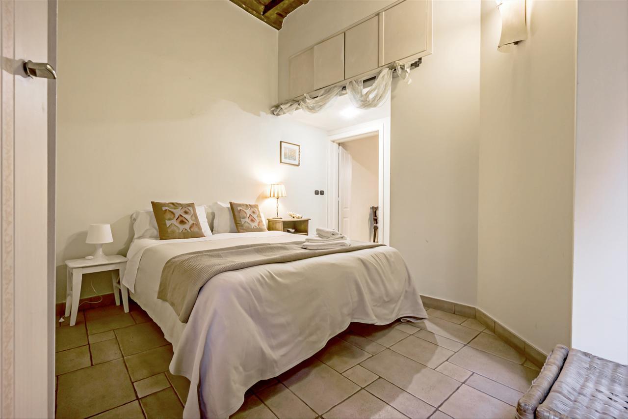 Palazzo Farnese Historical Apartamento Roma
