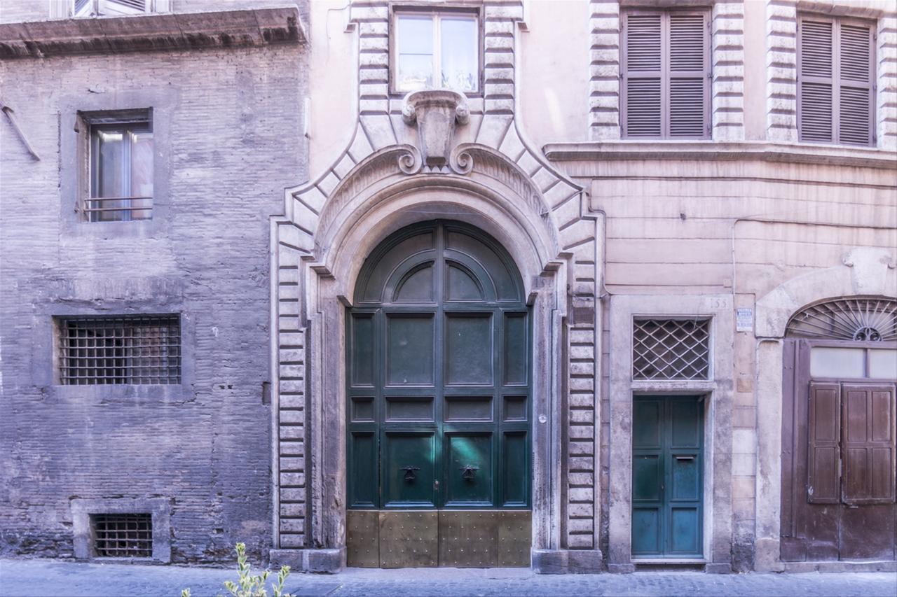 Palazzo Farnese Historical Roma