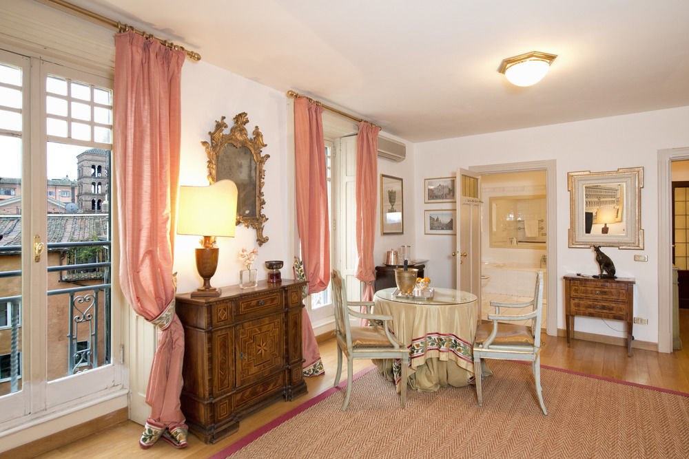Bed & Breakfast Residenza Ruspoli Bonaparte Roma