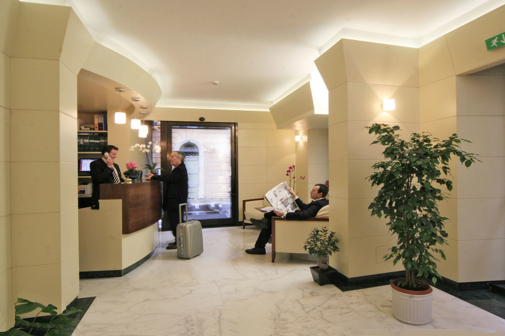 Crosti 3* Roma