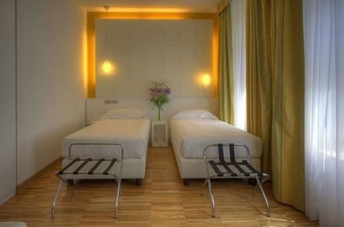 Hotel Point 3*