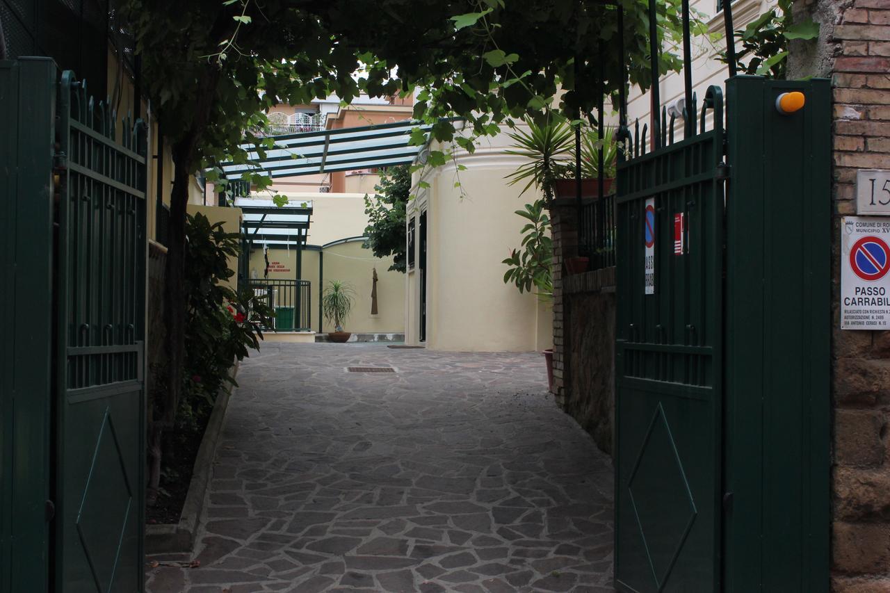 Pensión Casa Per Ferie Beato Rosaz Roma