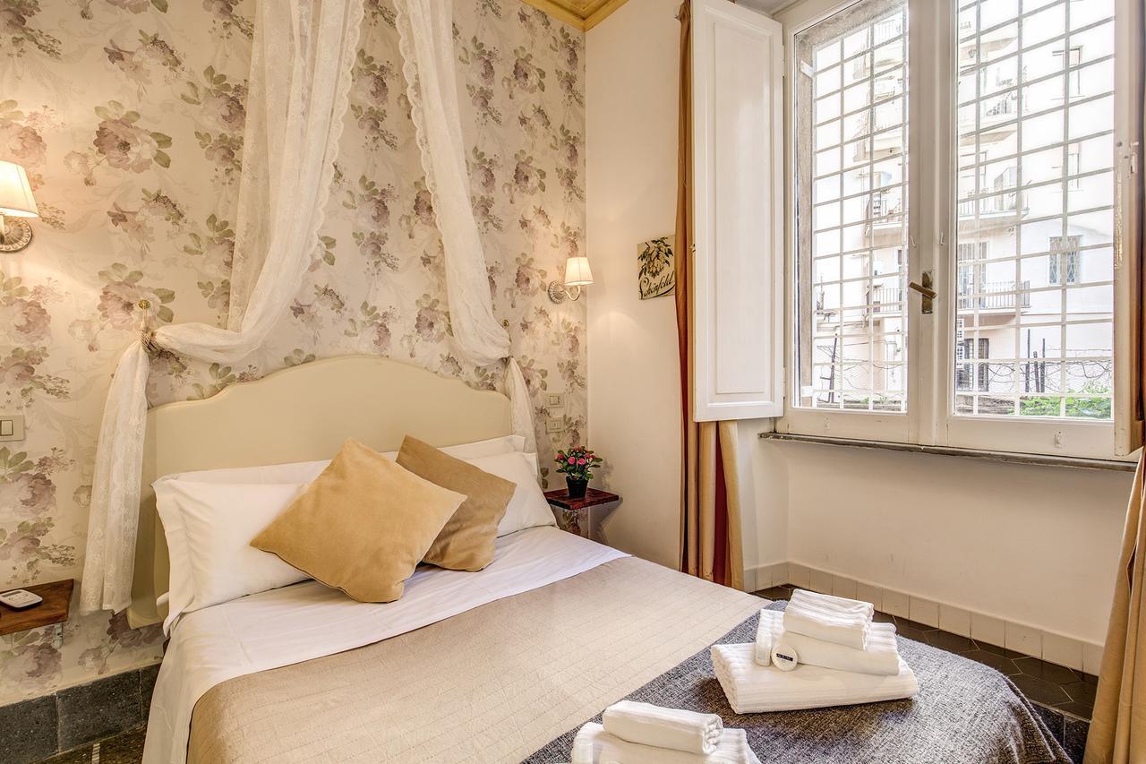 Bed and breakfast Colosseo Romeo Roma