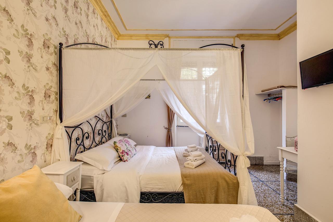 Bed and breakfast Colosseo Romeo Roma