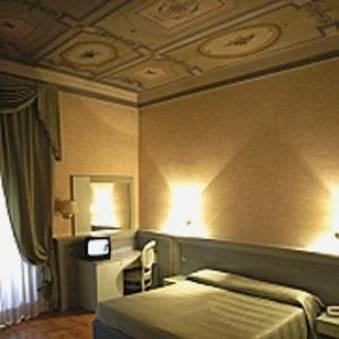 Zara Hotell 3*