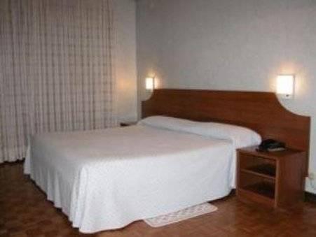 Caravel Hotel 4*