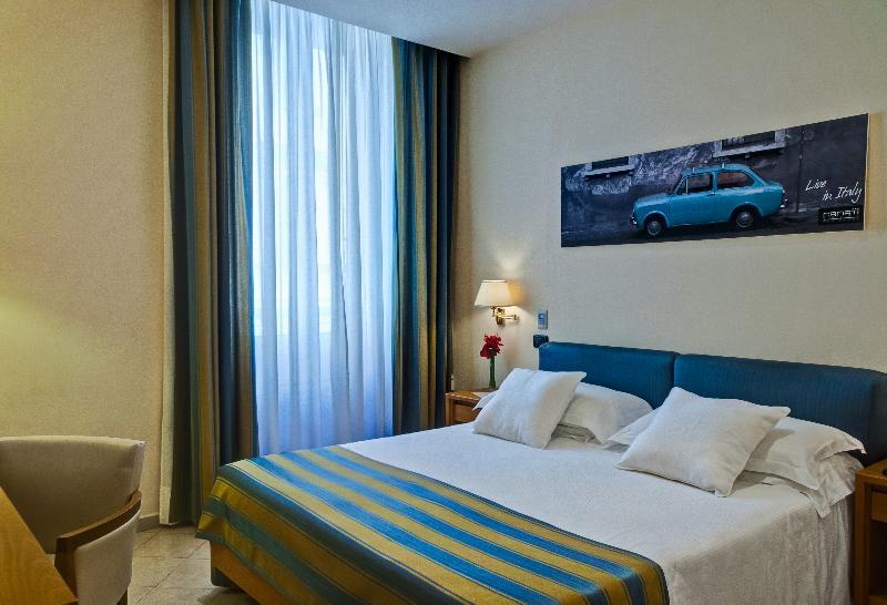 Hotel Crosti 3*