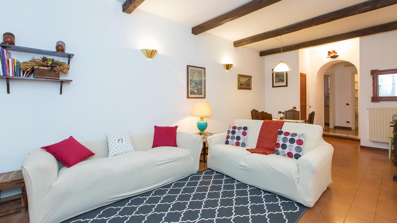 Apartment In Panieri Terrace