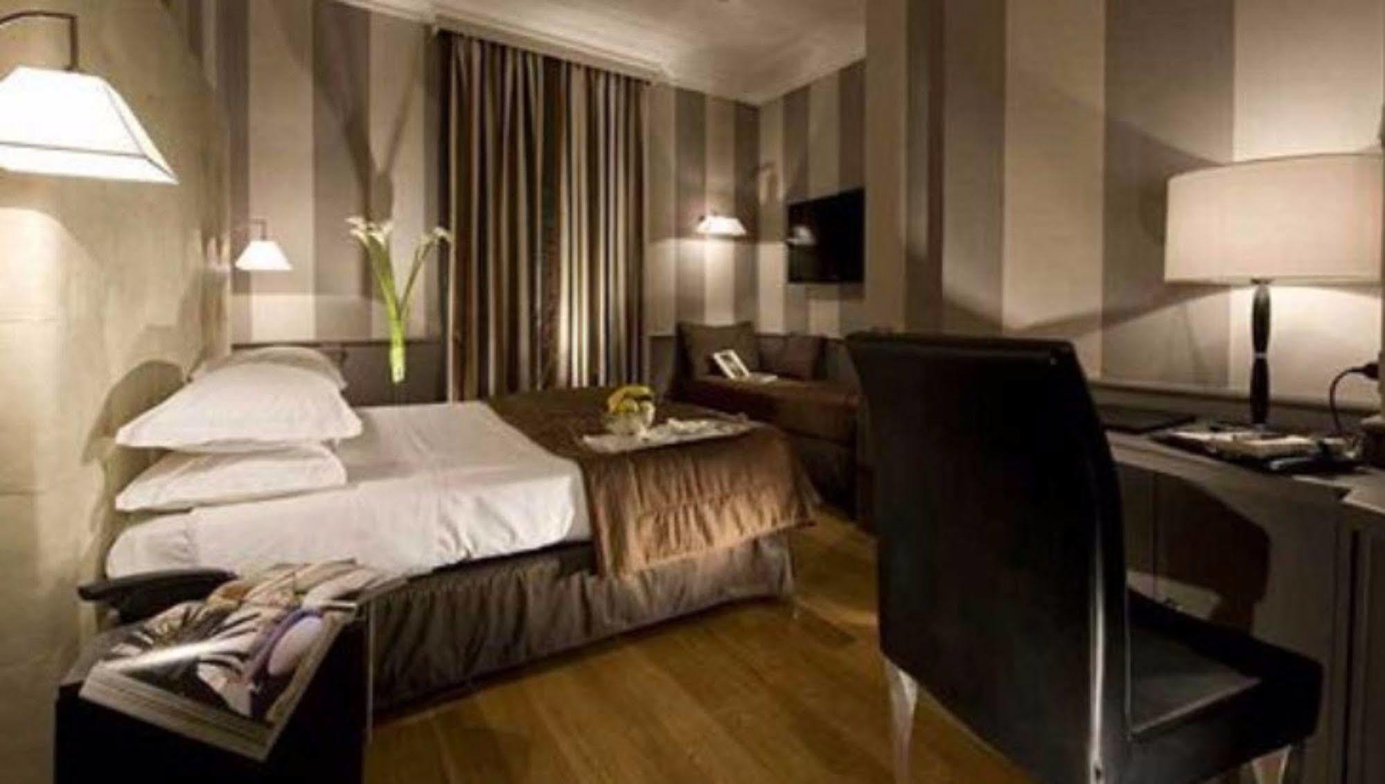 Duca D'alba - Chateaux & Collection 4* Rom